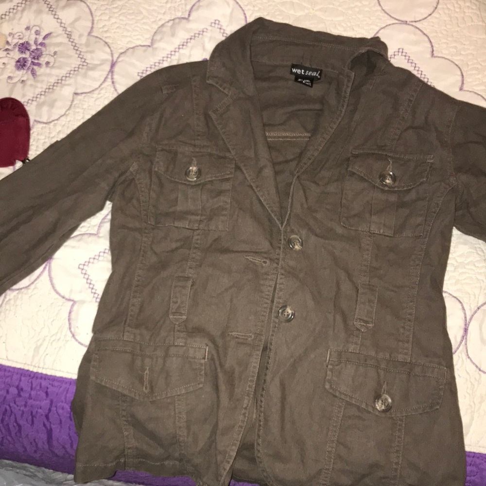 ✨Wet seal jacket✨